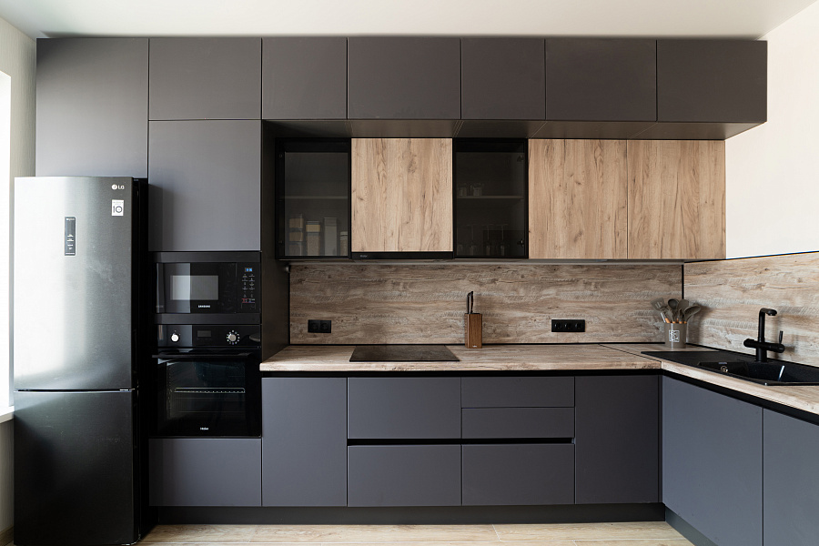 Кухня угловая лофт — Графит и дуб